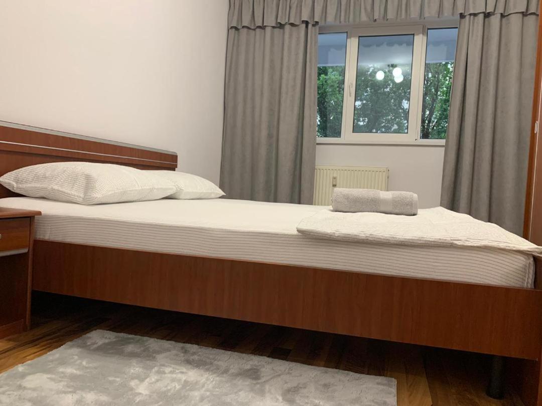 Eunice Apartament Oradea Exteriör bild